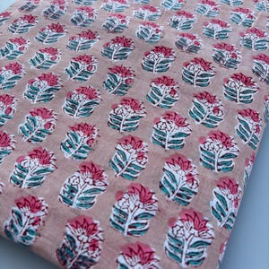 Tissu en coton imprimé à la main : Tissu de couture à imprimé floral