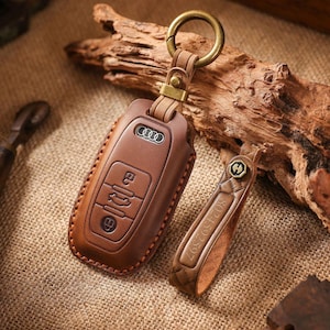 Étui porte-clés en cuir personnalisé compatible pour Audi 2017 A3 A4 A5 A6 S5 Q3 Q5 Q7 TTS, etc., Étui pour clés de voiture en cuir fait main, cadeau pour lui
