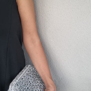 Clutch with Burs, Hand bag, Raffia, Silver, Chic and stylish image 7