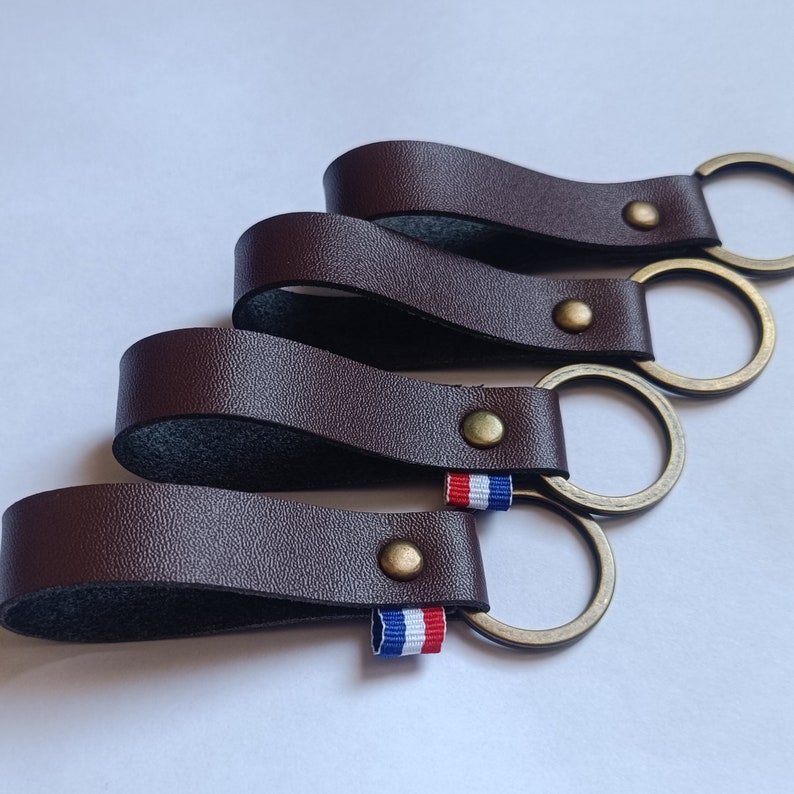 Porte-clés en cuir entièrement personnalisable, cadeau fait main pour papa, maman, collègue de travail ou ami image 1