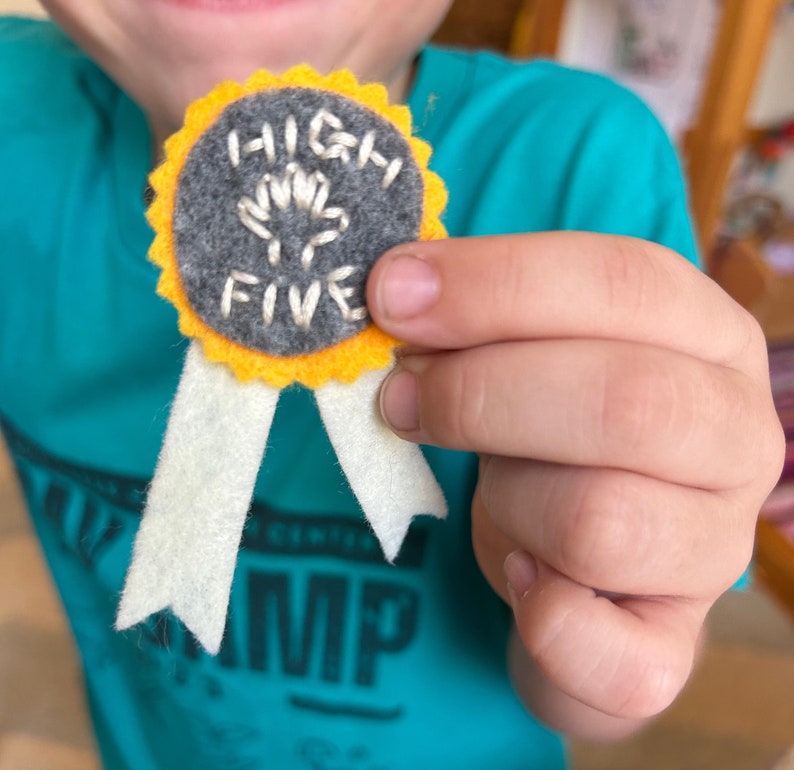 High Five Felt Badge image 1