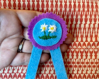 手作り刺繍フェルトバッジ - Etsy 日本