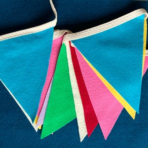 Colorful Felt Triangle Bunting, Handmade Party Garland, Rainbow Nursery Decor, Kids Room Wall Hanging, Reusable Felt Banner