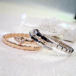 Cartier serpent bracelet hot sale