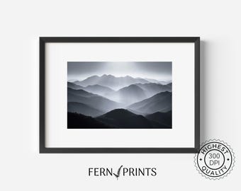 Couches de montagne brumeuse photographie d'art impression paysage monochrome art mural décoration noir et blanc minimaliste pour salon ou bureau