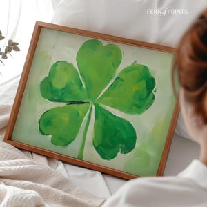 Four Leaf Clover Print Lucky Wall Art Good Luck Home Office Restaurant Bar Decor Mid Century Modern Vintage Wall Hanging Spring Gift Decor