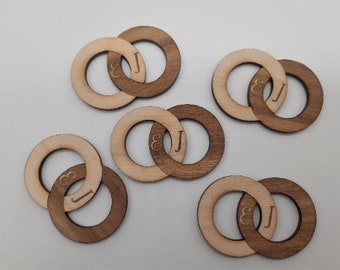 Table decoration - Personalized rings for wedding - Scatter decoration - Engraved wooden decoration