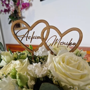 Cake topper / cake topper made of bamboo hearts for wedding with engraving names and date