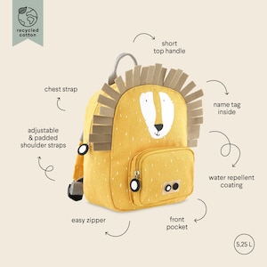 May include: Yellow backpack with a lion face design, featuring a front pocket, easy zipper, and adjustable shoulder straps. It has a water-repellent coating and a 5.25 L capacity. Made from recycled cotton.