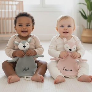 Doudou personnalisé avec attache tétine – Embroidered Name Pacifier Clip Animal Blanket image 2