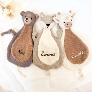 Doudou bébé brodé personnalisé - cadeau pour bébé, cadeau de naissance, attache tétine personnalisé, doudou brodé plat, doudou tricot prénom