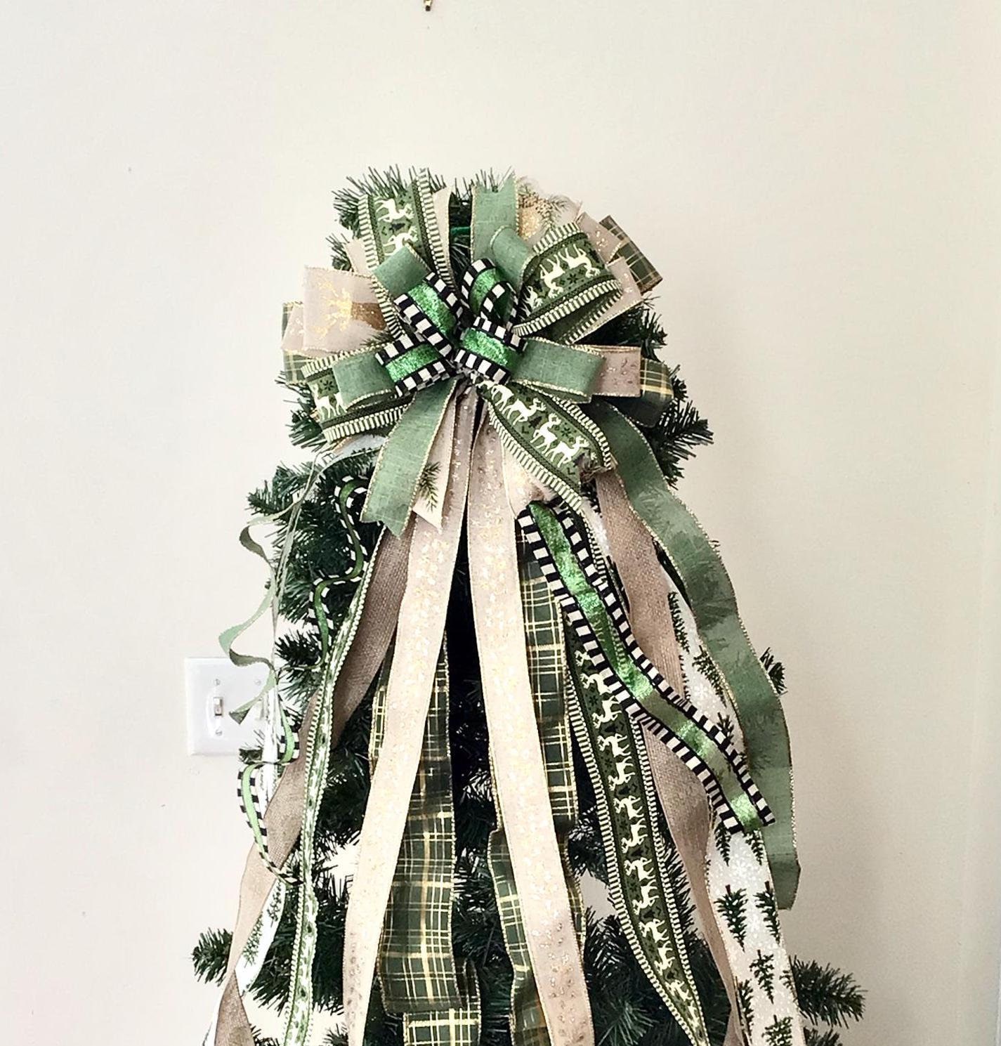 Christmas Reindeer Tree Topper Bow: Green & Gold Print, Long Streamers