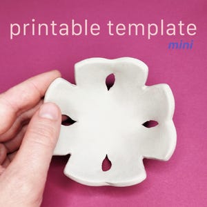 Mini flower bowl pottery template with instructions | small ceramic jewelry bowl template PDF | DIY pottery for prefabricated buildings at home