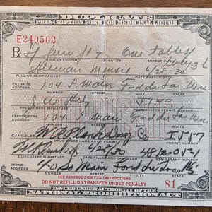 Receta original de la época de la prohibición de 1929 para licor medicinal de Wisconsin, whisky con receta de alcohol