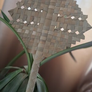 Hawaiian hand woven lauhala fan LRG