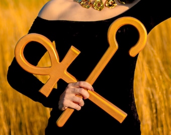 Golden Ankh and Crook Set – Pair of Egypt Symbols, Wooden Cross and Staff, Pharaoh Symbol Props