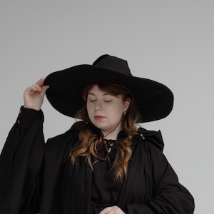 Raven Wizard Hat – Black Linen Accessory for Fantasy Festivals, Custom Prop for Witch, Medieval Ren Faire Headwear