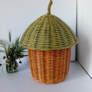 Wicker Acorn Basket for Rustic Home Decor