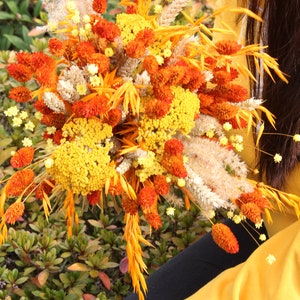Aeternam Orange-Yellow Collection Bouquet