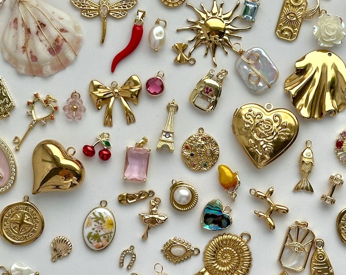 Charm Soup – 10/20/30/40/50 Mixed Charms, Vintage & New Pendants, DIY Jewelry Kit, 18K Gold Plated