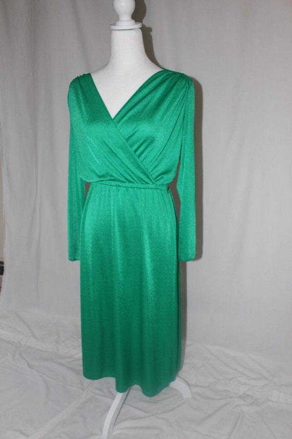 Perfect for CHRISTMAS - Vintage 1960's/70's Glam C