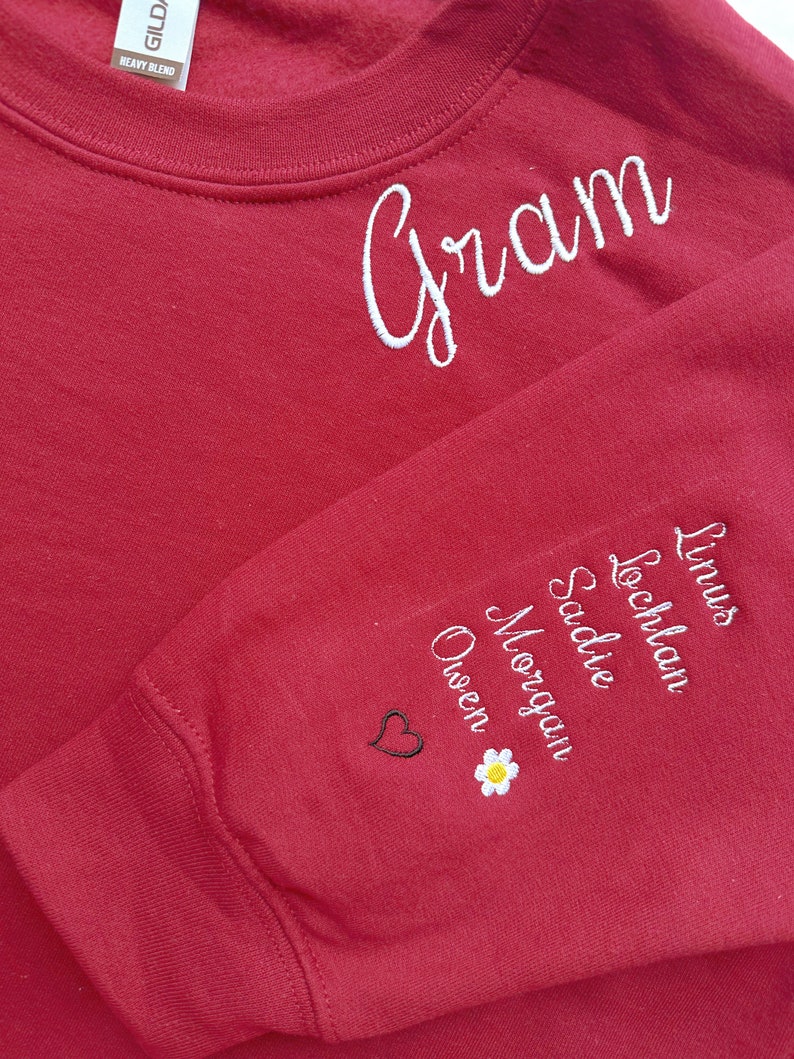 Custom Embroidered Mama Sweatshirt with Kids Name on Sleeve, Personalized Mom Sweatshirt, Minimalist Momma Sweater, Mothers Day Gift for Mom image 5