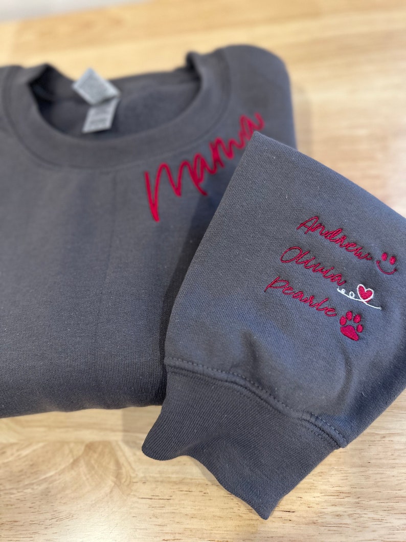 Custom Embroidered Mama Sweatshirt with Kids Name on Sleeve, Personalized Mom Sweatshirt, Minimalist Momma Sweater, Mothers Day Gift for Mom image 2