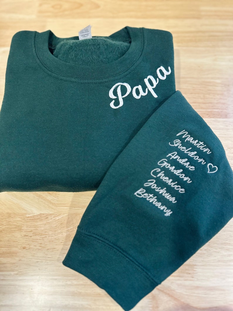 Custom Embroidered Mama Sweatshirt with Kids Name on Sleeve, Personalized Mom Sweatshirt, Minimalist Momma Sweater, Mothers Day Gift for Mom image 3