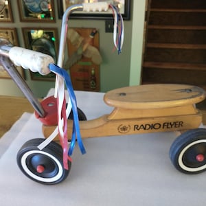 Vintage Radio Flyer scooter