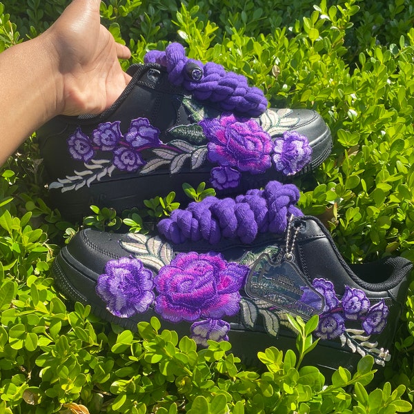 custom purple nike shoes