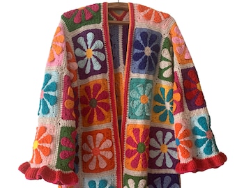 Cardigan patchwork en tricot | Veste longue de style afghan | Manteau carré grand-mère coloré | Cadeau personnalisé pour femme | Pull Maxi Plus fleuri