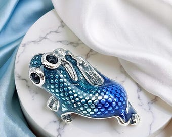 Blue Gecko Charm, Metallic Design, Silver Bead Charm for Bracelet, Animal Jewellery, Blue Enamel, Trendy Jewellery Gift, Present for Women