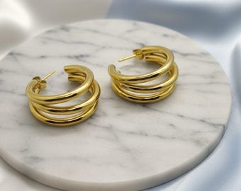 Gold Hoop Earrings, Bold Fashion Jewellery, 28mm Hoops, Chic Jewellery, Everyday Accessory, Stylish Present for Birthday, Trendy Fashion