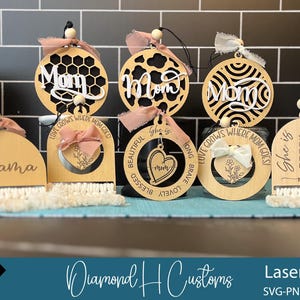 Moeder auto charme bundel lasergesneden bestand moeder auto charme SVG cadeau voor moeder auto-accessoires SVG Moederdag auto charme DIY houten auto charme bestand