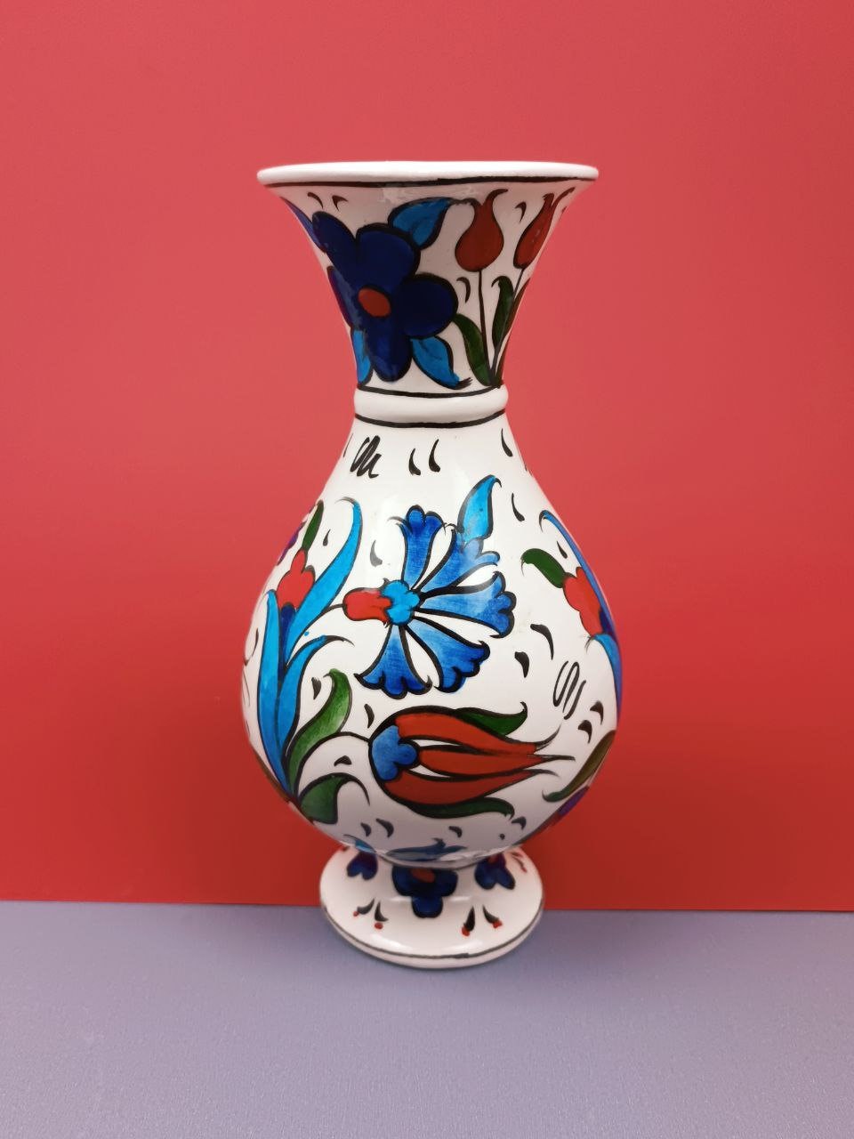 トルコの手作り陶器の花瓶 - 家庭やキッチンの装飾に最適な