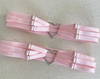 set van 2 elastische roze beenkousenbanden met hart, verstelbare dijbeenbandjes, grote maat