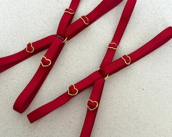 set of 2 red adjustable leg garters with heart, double ring thigh straps