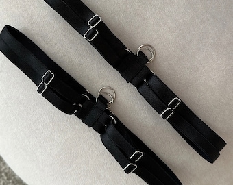 Set von 2 Strumpfhaltern mit verstellbaren Beinen, plus Größe
