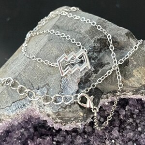 Essence Oil + ZODIAC SIGNS 925 Sterling Silver Chain Link Necklace, Happy Birthday Necklaces, Celebration Gifts with Cards