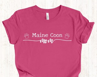 Maine Coon Mom Tee in 100% Cotton Maine Coon Cat T-Shirt for Catmom with Cute Design Pawprints and Decorative Font, Mainecoon, maine coone