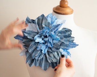 Tissu bleu mélangé pour broches avec fleurs, grandes géantes, grandes tailles