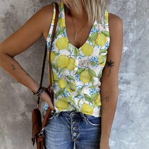 Lemon Print Women’s Tank Top, Cute Citrus Graphic Tank, Boho Summer Shirt, Fruit Sleeveless Top, Bea