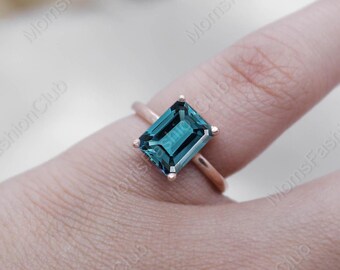 London Blue Topaz Ring,925 sterling Silver,Everyday Minimalist Ring,Emerald cut Gemsone Ring,Handmade Birthstone Jewelry,Cocktail boho Ring
