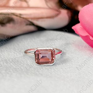 Pink morganite ring,Dainty Gemstone Ring,Minimalist Everyday Engagement Ring,925 Sterling Silver,Handmade Jewelry,Birthday Gift for her mom