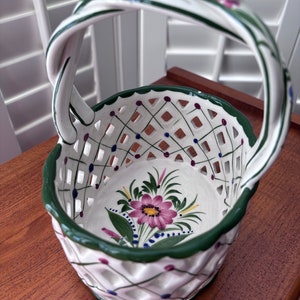 Porcelain Hand-painted Green, White and Floral Lattice Basket, Twisted Handle Centerpiece, Portuguese Art Pottery, Ceramic basket, plant pot