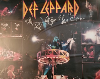 デフ・レパード バンド直筆サイン入り写真 X5 – ジョー・エリオット