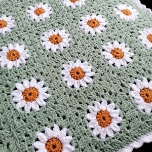 Handmade crochet daisy blanket, afghan throw, sage green and white - Made to order