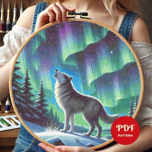 Patrón de punto de cruz del lobo de la aurora boreal en PDF, bordado de bosque (compatible con Pattern Keeper, descarga instantánea)