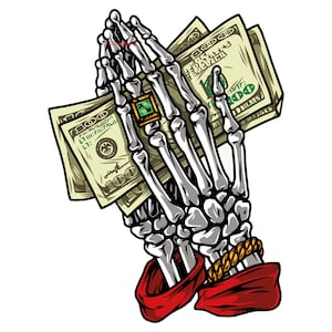 Puede incluir: Un par de manos esqueléticas sosteniendo una pila de billetes de 100 dólares estadounidenses. Las manos llevan una bandana roja y un brazalete de cadena dorada.