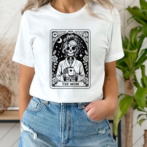 The Mom Tarot Card Shirt, Skeleton Mother Shirt, Witchy Vibes Celestial Mama Tee, Mother&#39;s Day Shirt, Mother&#39;s Day Gift, Mama Shirt